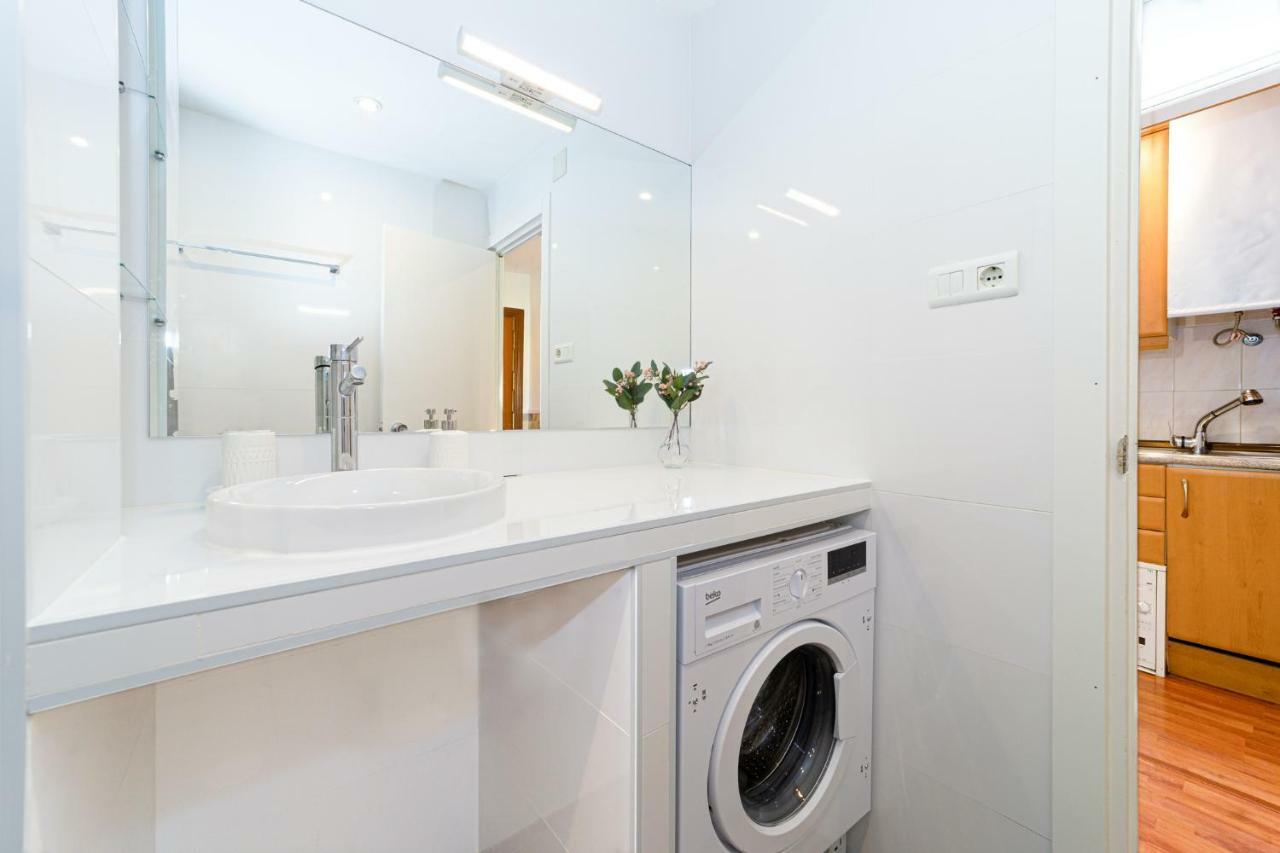 Апартаменты Apartamento Trafalgar Мадрид Экстерьер фото